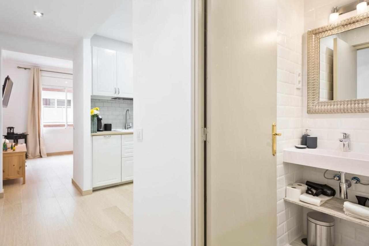 Apartment Eduardo Barcelona Exterior photo